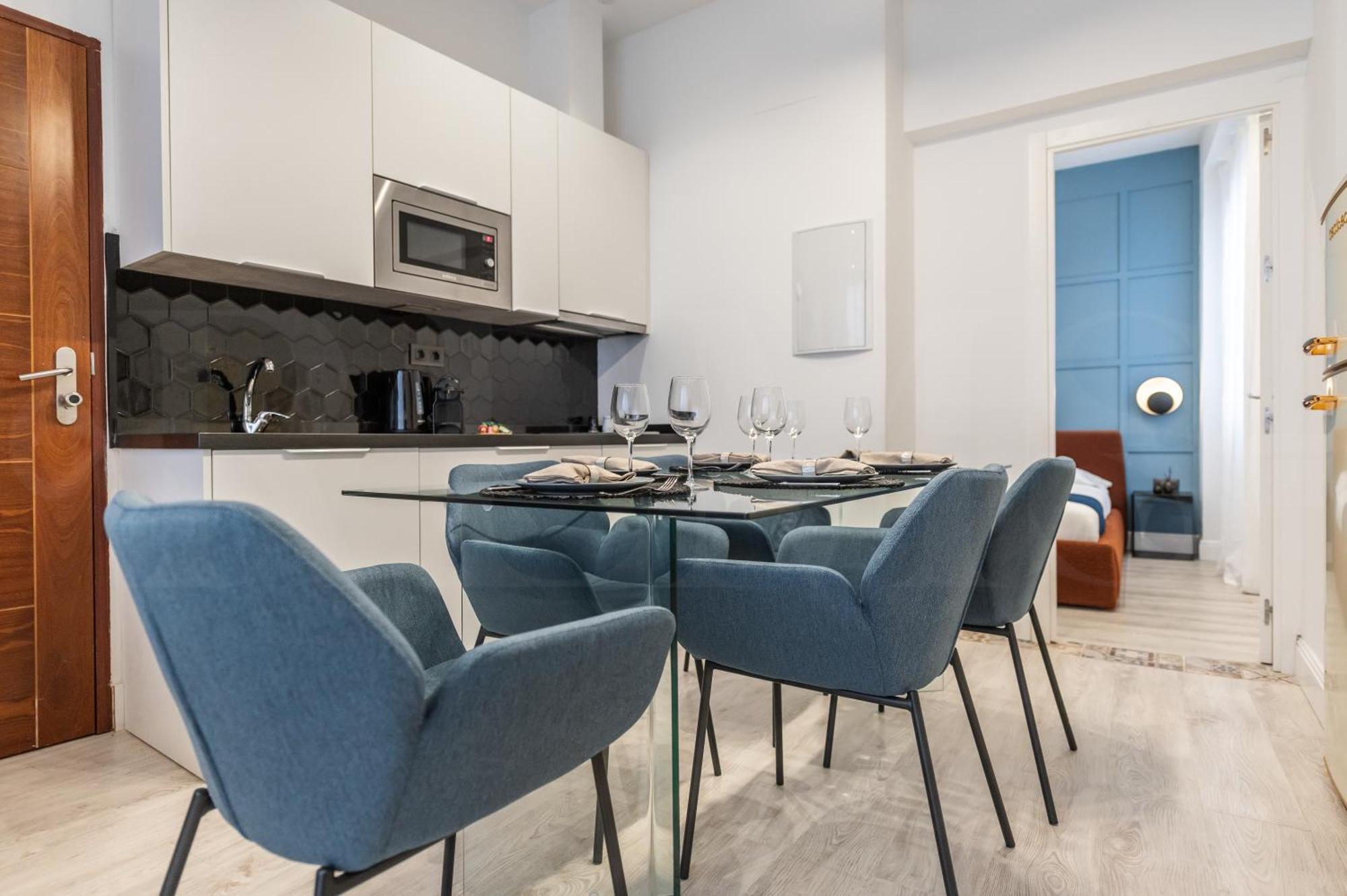 Modern & Stylish 3br In The Heart Of By Rems Appartement *