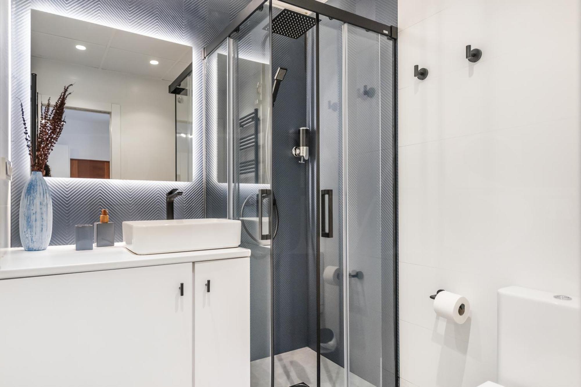 Appartement Modern & Stylish 3br In The Heart Of By Rems